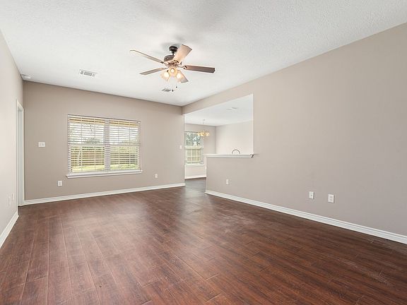 2nd image of 2396 Driftwood Dr