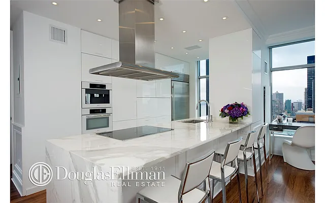 Sold by Douglas Elliman | media 7