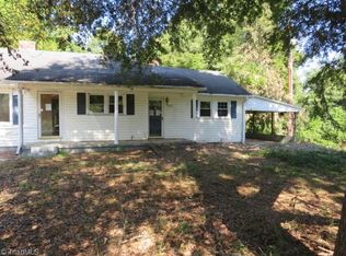267 Glenwood Dr, Hays, NC 28659