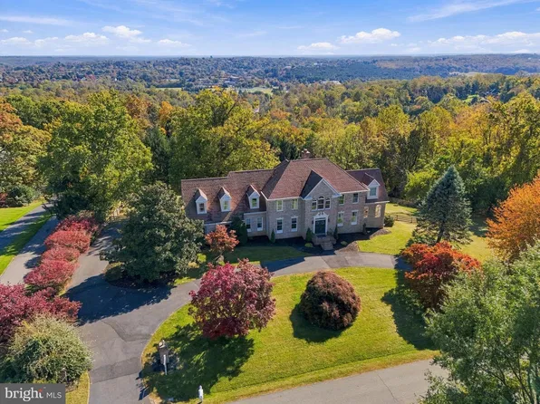 7966 Wellington Dr, Warrenton, VA 20186