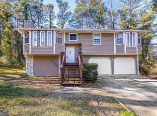 2960 David Ln NE, Conyers, GA 30012