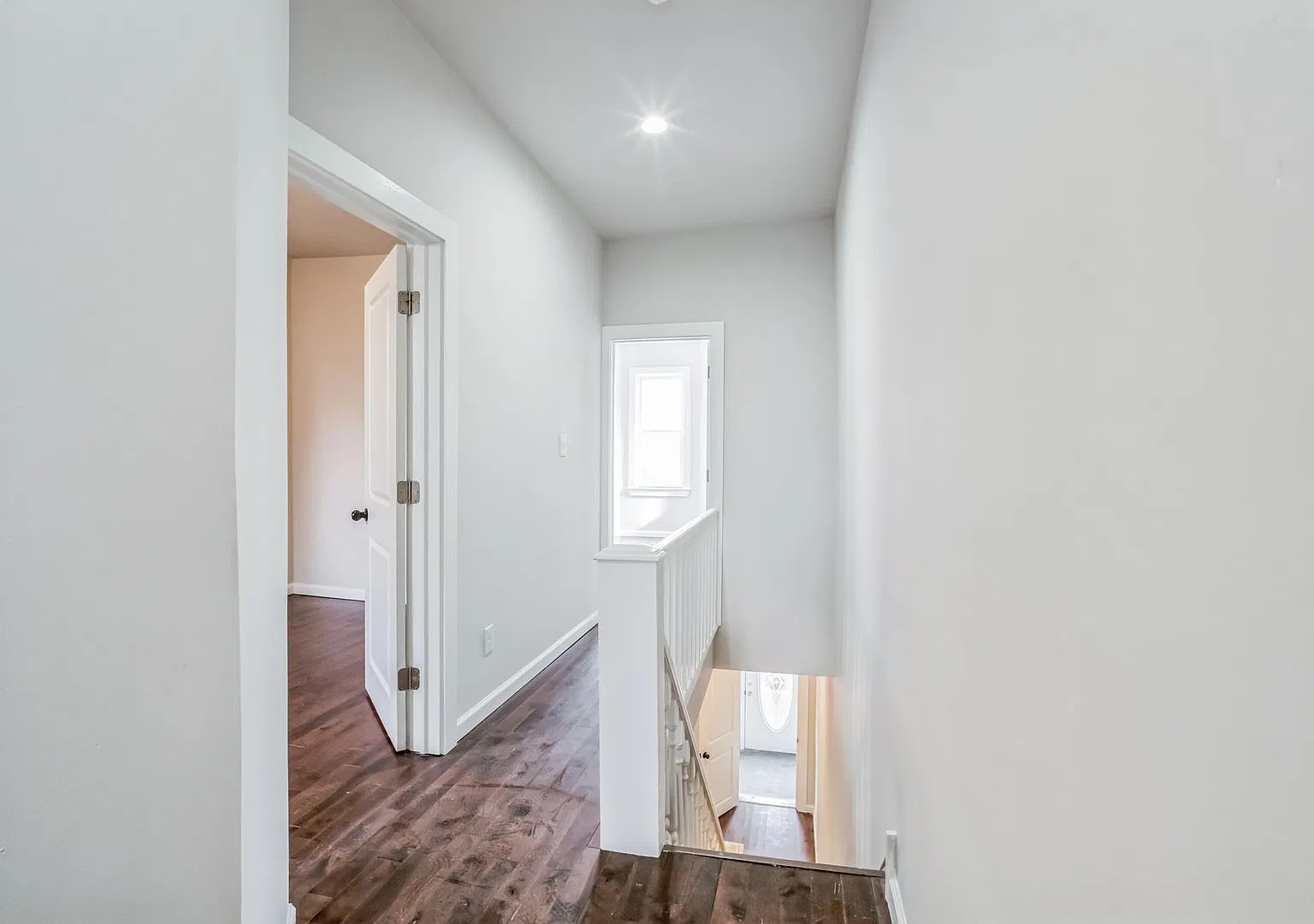 3 Bedroom 1 Bathroom House for Rent — Photo 2