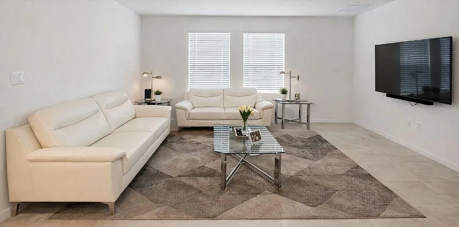 4 bed, 1848 sqft, $2,300 — Photo 3