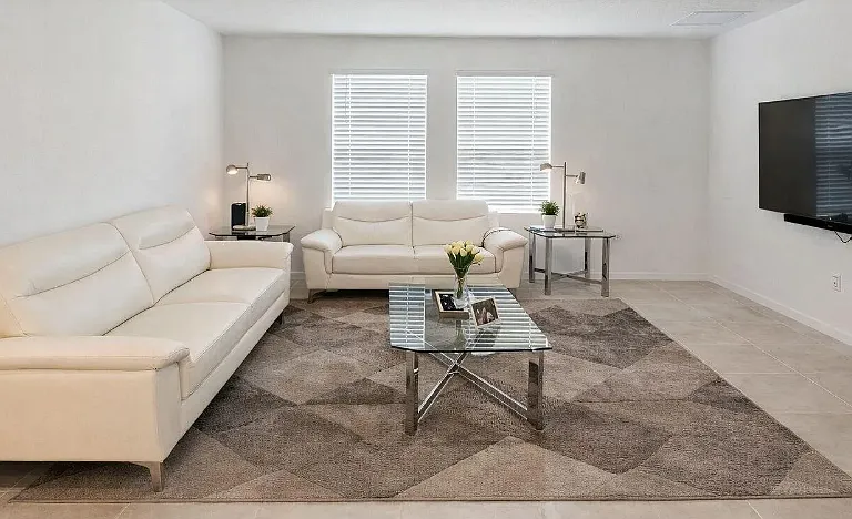 2099 Babbling Brook Blvd — Photo 4