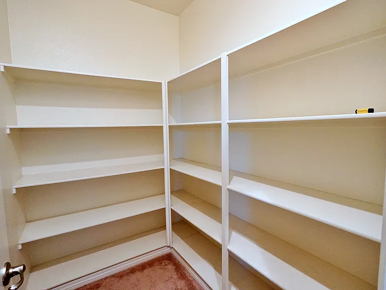 3176 E Olympic Dr — Photo 14
