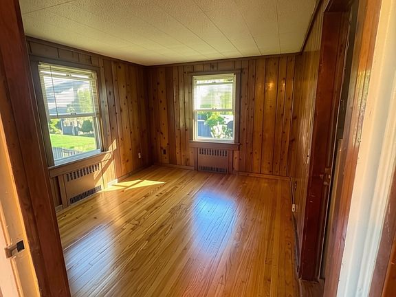 5th image of 172 Mitchell Drive