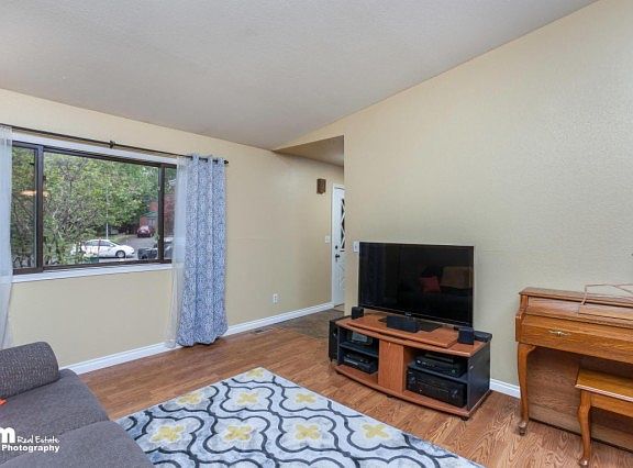 4th image of 8121 Harvest Cir
