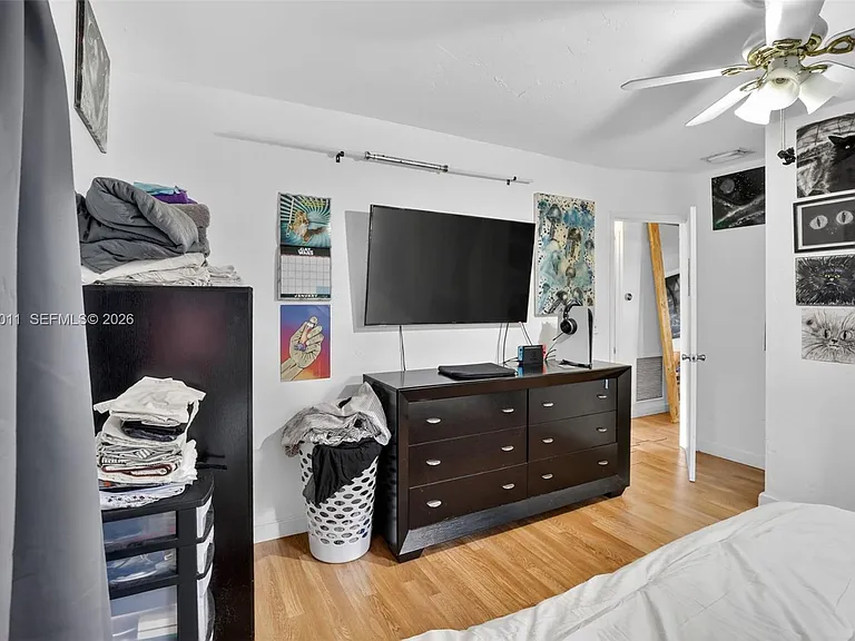 6238 Hayes St — Photo 28