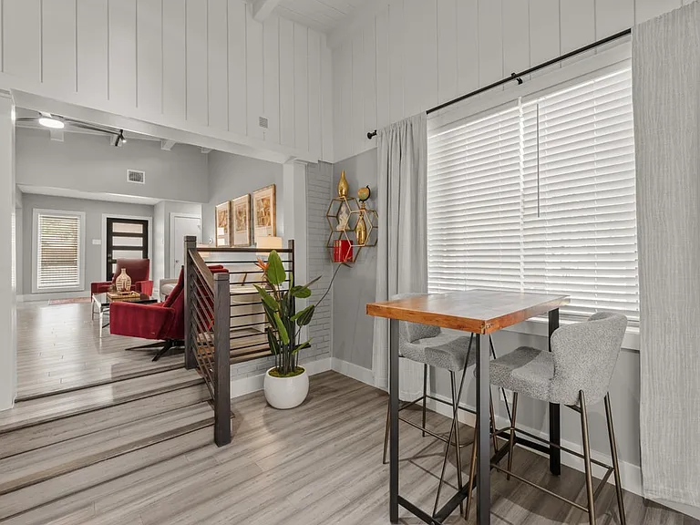 6506 Walnut Hill Ln — Photo 36