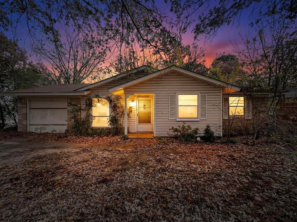 1st image of 1214 Glenn Dr