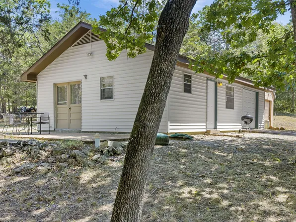 727 Clevenger Cove Road, Hollister, MO 65672