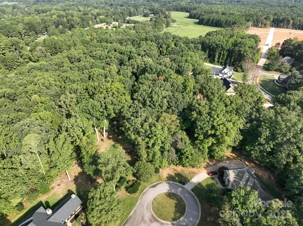 109 Lancaster Ct, Salisbury, NC 28144