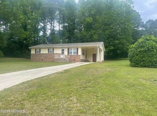 114 Valley Hill Dr, Rockingham, NC 28379