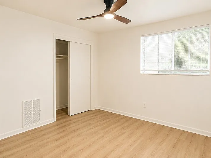 2178 Washington Ave #2178 — Photo 8