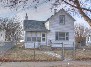 719 N Indiana Ave, Sioux Falls, SD 57103