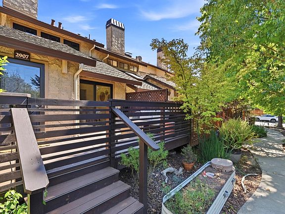 4th image of 2907 Crocker Ct