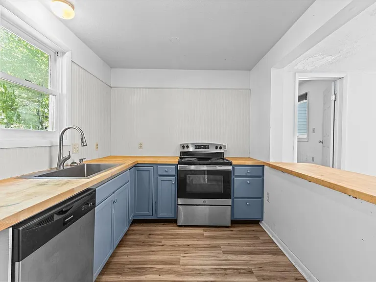 21 Hyde St #3 — Photo 9