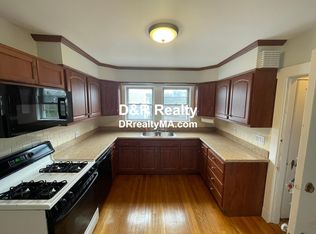 176 Maple St UNIT 2, West Roxbury, MA 02132