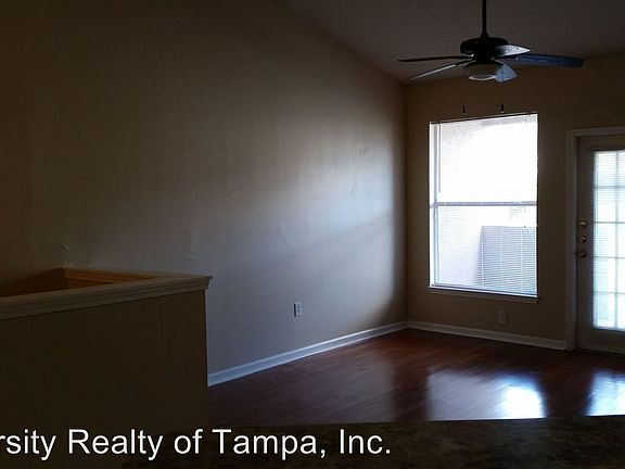 3rd image of 10508 Villa View Cir