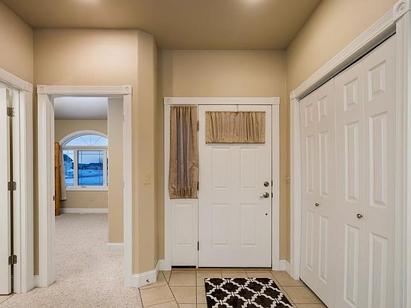 2nd image of 3003 Cove Creek Cir