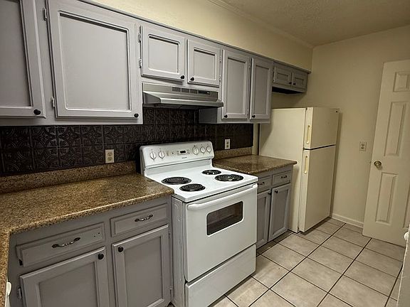 5th image of 8713 Gsri Ave #C