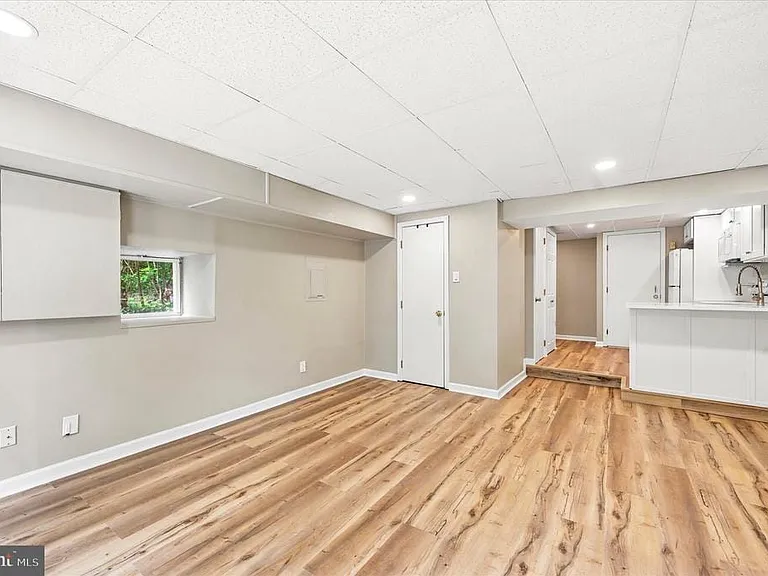 3889 Manayunk Ave #LOWER — Photo 13