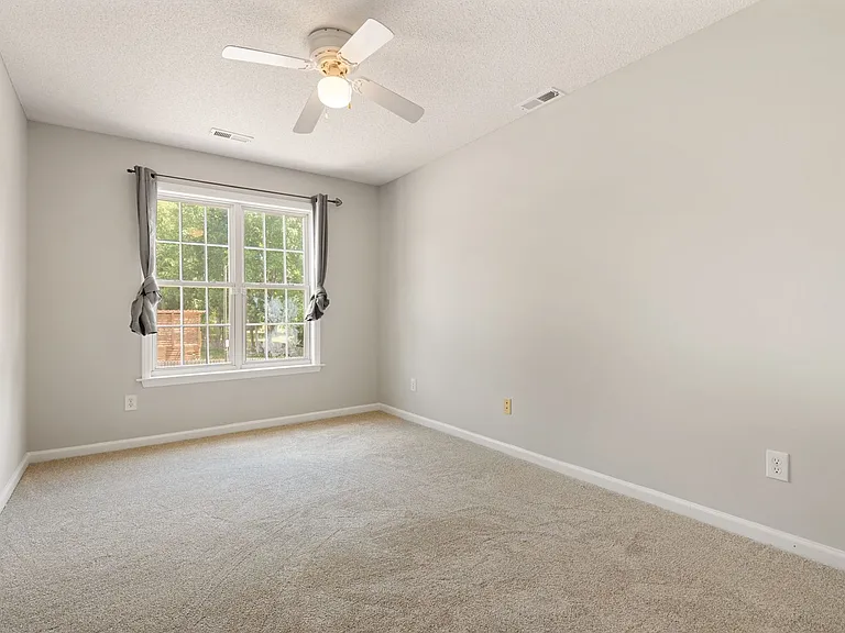 5412 Grand Traverse Dr — Photo 19