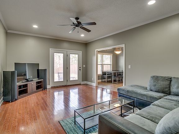 3rd image of 5970 71st St E