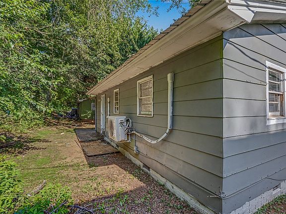4th image of 123 Brookmeade Dr
