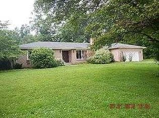 4697 New Castle Rd, New Wilmington, PA 16142