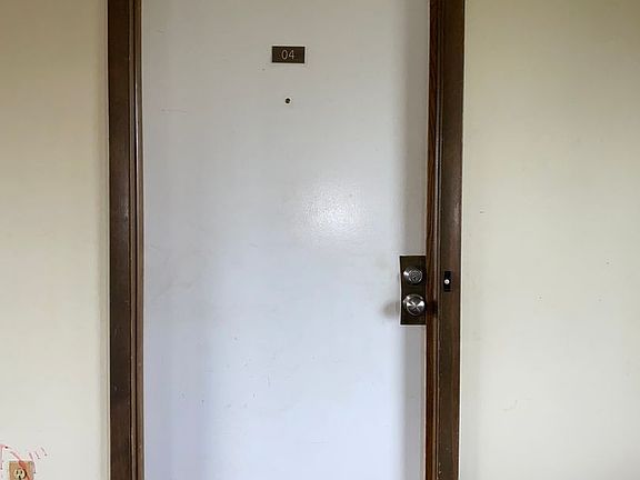 2nd image of 1720 Joppa Ave APT 4