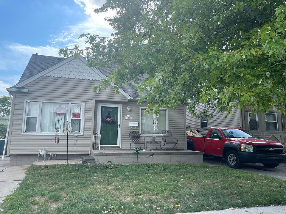 1st image of 2125 University Ave