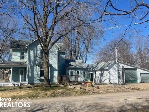 211 E Jackson St, Salem, IA 52649