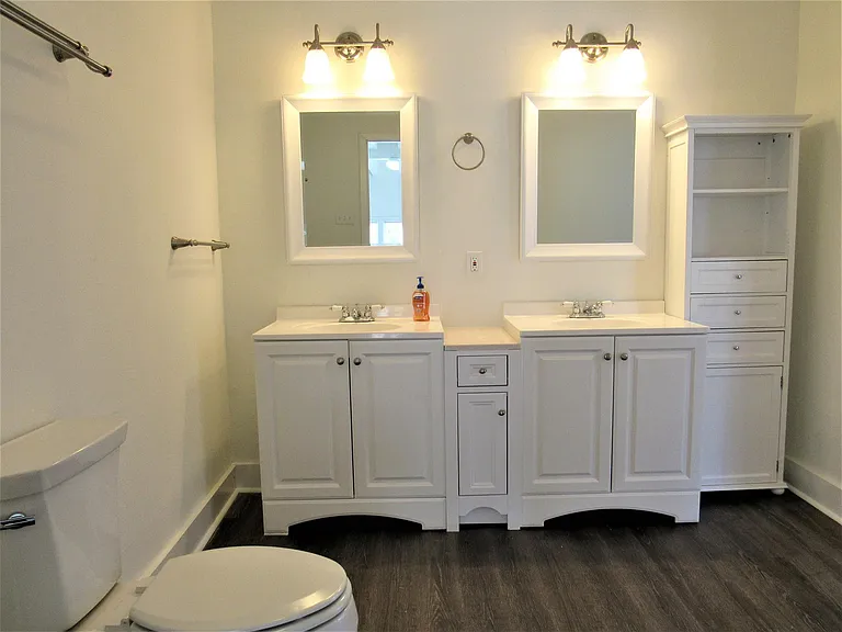 454 Bailey Ave — Photo 11