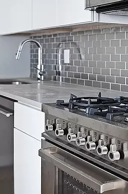 Rented by Nooklyn NYC LLC | media 18