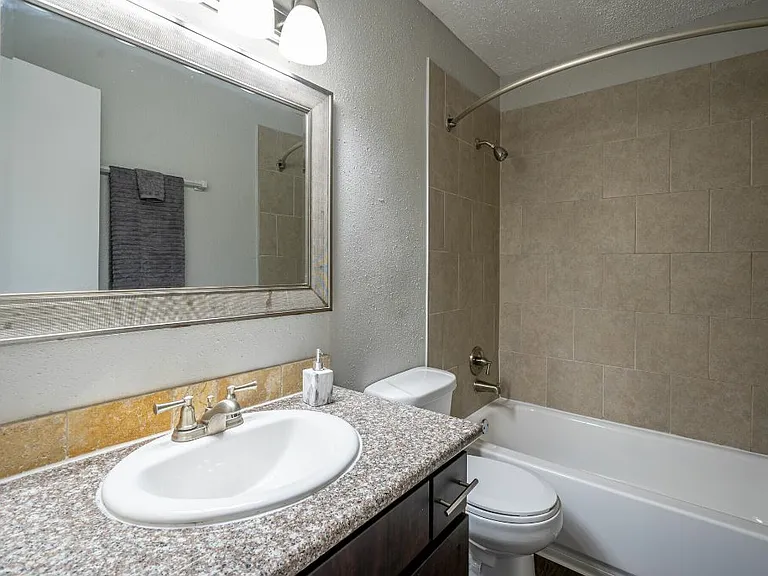 Villas At Braeburn — Photo 30