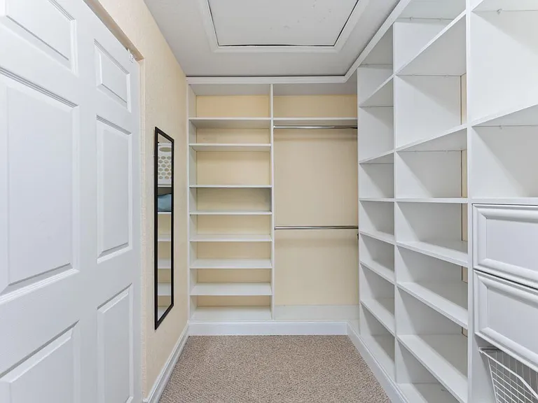 8492 Breezy Oak Way — Photo 29