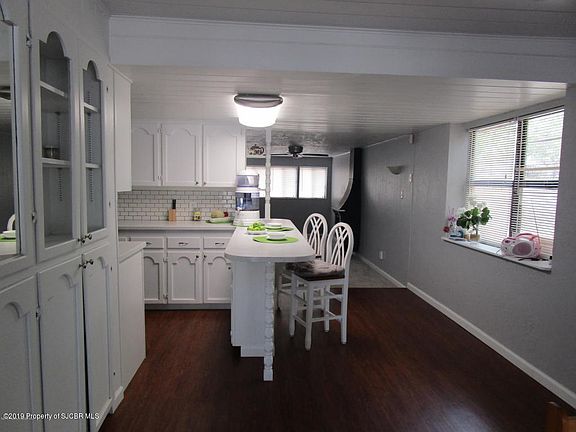 2nd image of 704 N Vine Ave