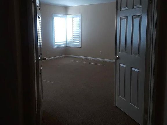 3rd image of 5429 Turner Ct