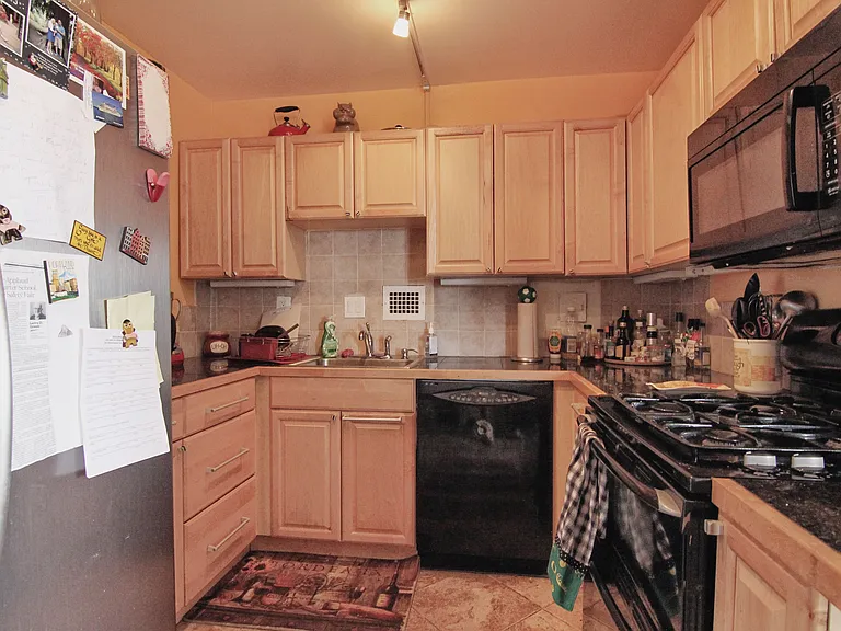 4515 Willard Ave #1604S — Photo 6