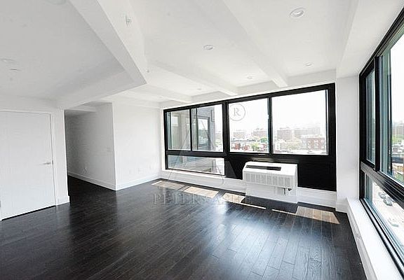 2nd image of 2183 3rd Ave #1003
