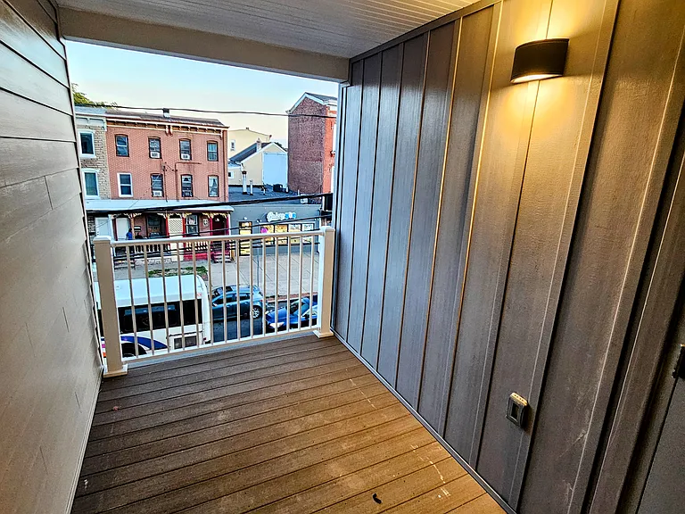 Clinton Lofts — Photo 13