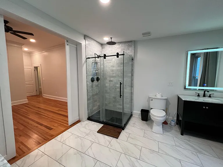 228 Walker Ave NE — Photo 15