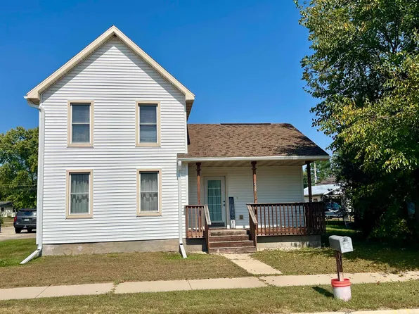 326 W Front St, Muscoda, WI 53573