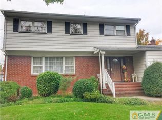 12 Calvert Ave W, Edison, NJ 08820