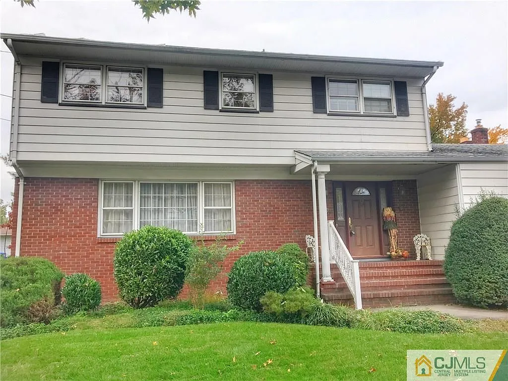 12 Calvert Ave W photo 1
