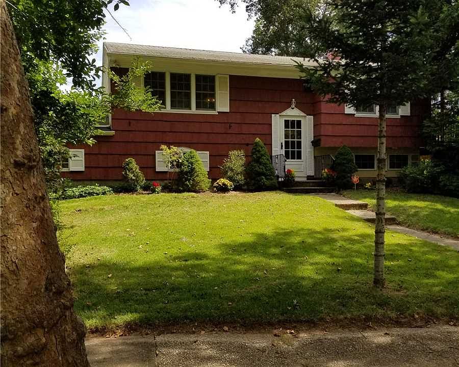 1st image of 57 Victor Dr