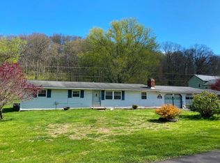 2030 Nancy Dr, Zanesville, OH 43701