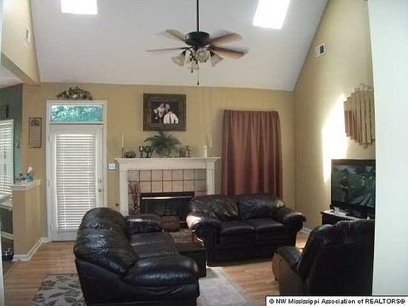 2nd image of 5081 Park Place Dr