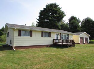 22 Tuttle Ave, Lanse, MI 49946